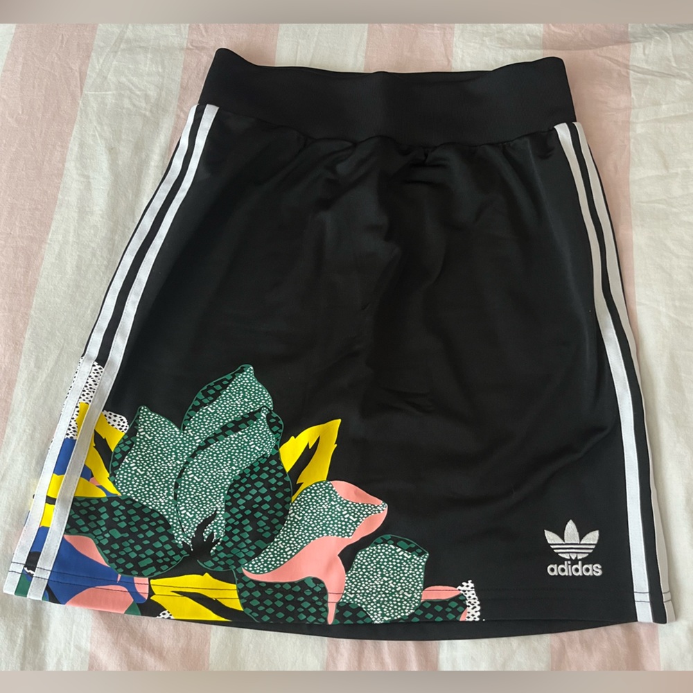 HER Adidas pencil skirt new with tags !